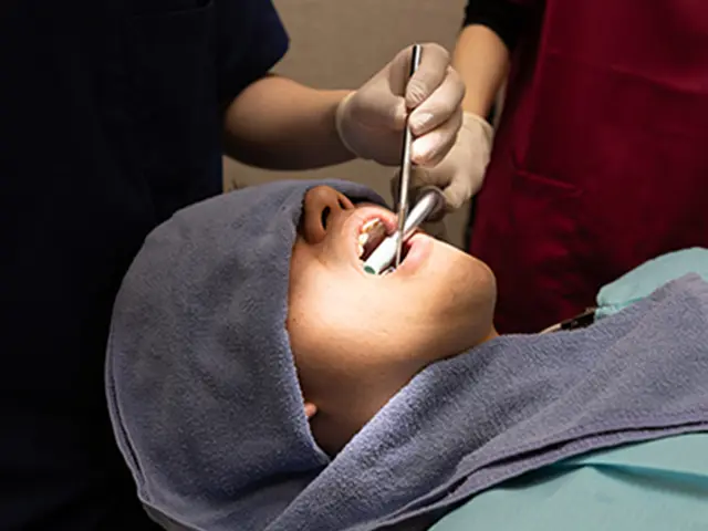 定期検診を受ける患者